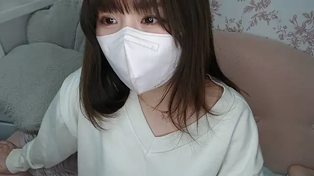 Snapshot of mei_hosina chatting on March 12, 2026, 3:51 pm mei hosina online show from March 12, 2026, 3:51 pm