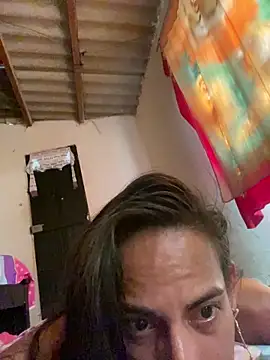 Snapshot of AlexaWarner chatting on February 3, 2026, 4:01 pm AlexaWarner online show from February 3, 2026, 4:01 pm