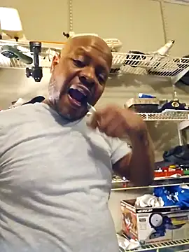 Snapshot of personalityalwayswins2 chatting on March 12, 2025, 5:35 am personalityalwayswins2 online show from March 12, 2025, 5:35 am