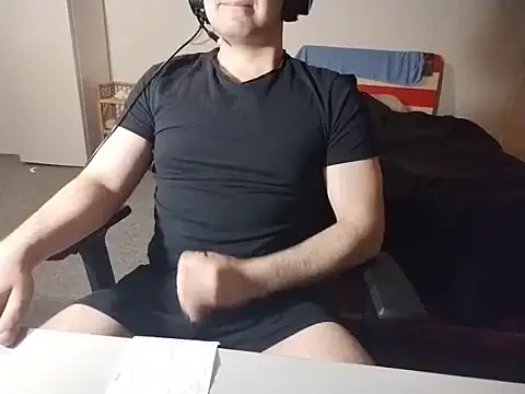 Snapshot of mrKerem123 chatting on March 8, 2026, 10:13 pm mrKerem123 online show from March 8, 2026, 10:13 pm