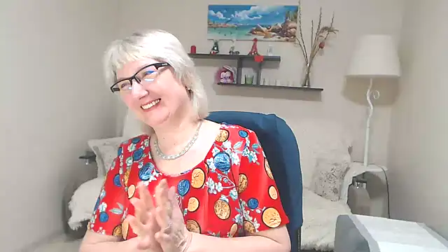 FleurMays online show from February 13, 2025, 7:13 am