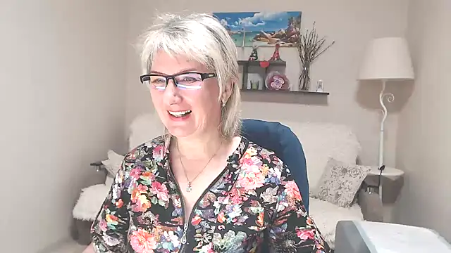 FleurMays online show from May 23, 2026, 3:45 am
