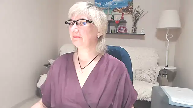 FleurMays online show from May 31, 2026, 4:09 am