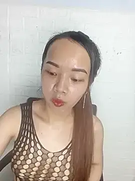 Baby2903 online show from February 13, 2025, 1:37 pm