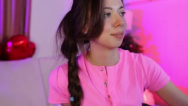 Goldy Grace  online show from February 9, 2025, 2:50 pm