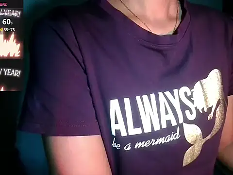 Snapshot of glowybekwa chatting on January 7, 2026, 2:41 pm glowybekwa online show from January 7, 2026, 2:41 pm