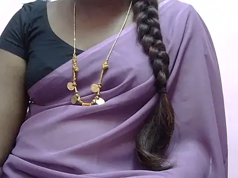 Snapshot of Hot_akshara chatting on December 21, 2025, 10:55 am Hot akshara online show from December 21, 2025, 10:55 am