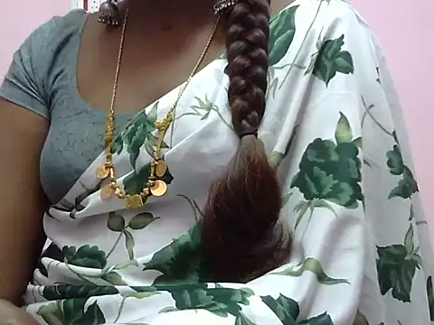 Snapshot of Hot_akshara chatting on December 22, 2025, 4:59 pm Hot akshara online show from December 22, 2025, 4:59 pm