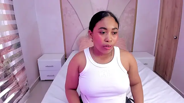 Leah Sweetie online show from February 28, 2025, 5:26 pm