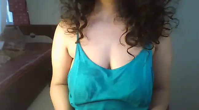 Snapshot of MakeMeCumAhh chatting on March 19, 2025, 12:34 pm MakeMeCumAhh online show from March 19, 2025, 12:34 pm