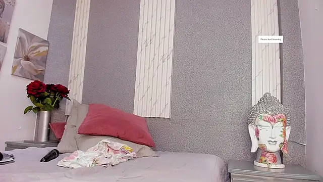 Snapshot of Scarleet_am chatting on March 7, 2025, 3:29 am Scarleet am online show from March 7, 2025, 3:29 am