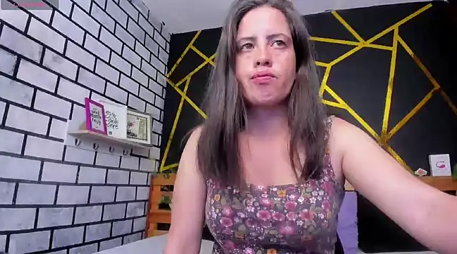 kathina giraldo online show from January 15, 2025, 6:40 pm