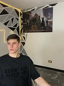 oliver Lz online show from February 26, 2025, 7:38 pm