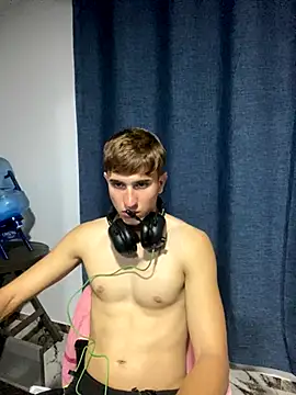 oliver Lz online show from October 27, 2025, 7:23 am