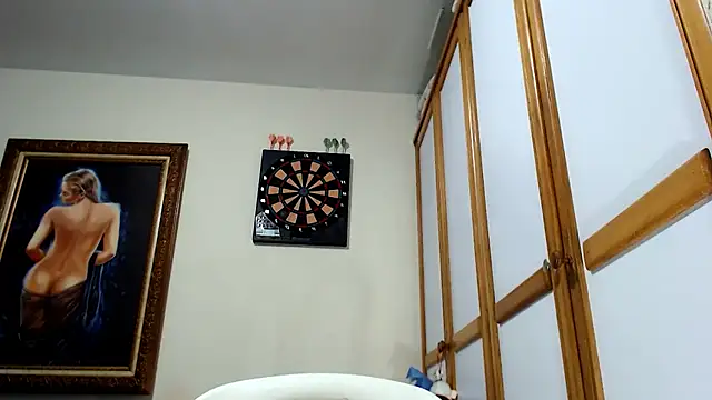 nicolay 74 online show from October 29, 2025, 9:05 pm