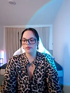 Snapshot of Jujuicy_97 chatting on April 11, 2026, 4:39 am Jujuicy 97 online show from April 11, 2026, 4:39 am