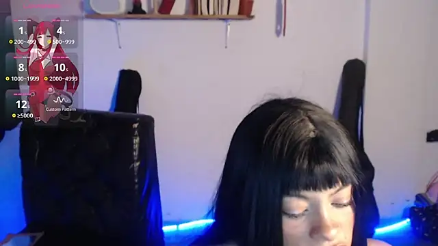 Bunny bel online show from April 28, 2026, 11:32 pm