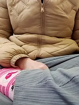 JasminePham online show from February 25, 2025, 7:20 am