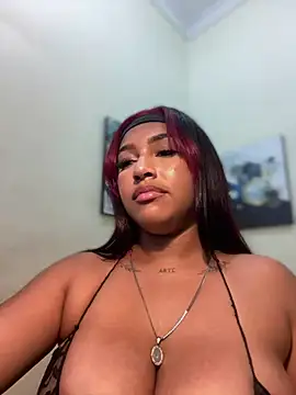 Snapshot of MaverickGray chatting on February 14, 2025, 4:09 pm MaverickGray online show from February 14, 2025, 4:09 pm
