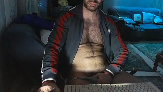 TebaldHot online show from November 3, 2025, 9:05 pm