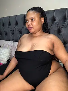 Anaelle24 online show from May 29, 2026, 3:26 am