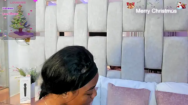 mia schwarz online show from December 11, 2024, 9:34 pm