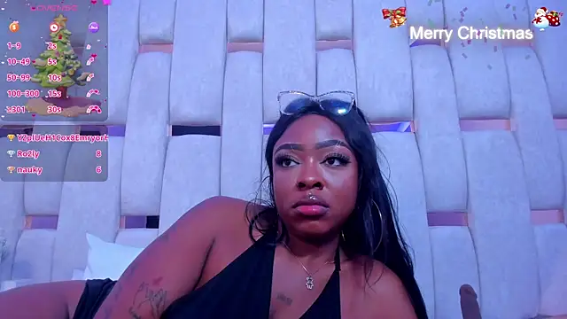 mia schwarz online show from December 16, 2024, 3:22 pm