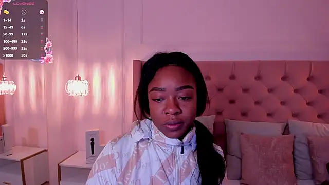 mia schwarz online show from January 22, 2025, 11:45 am