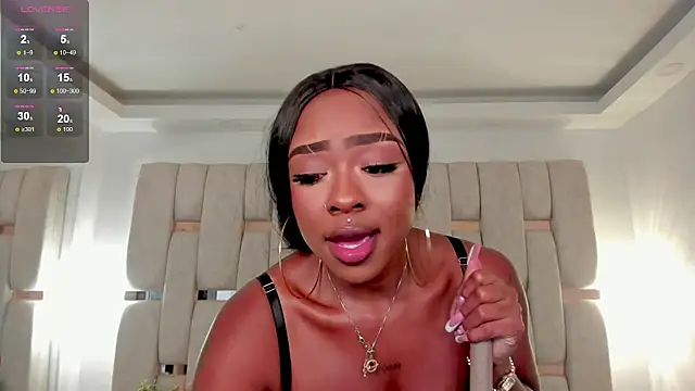 Snapshot of mia_schwarz chatting on February 3, 2026, 2:53 am mia schwarz online show from February 3, 2026, 2:53 am