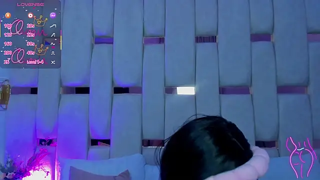 Snapshot of mia_schwarz chatting on February 20, 2026, 8:42 pm mia schwarz online show from February 20, 2026, 8:42 pm