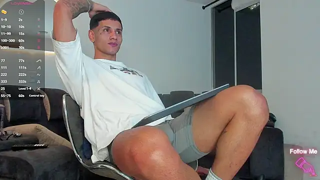 Snapshot of davis_alx1 chatting on February 25, 2025, 12:25 am davis alx1 online show from February 25, 2025, 12:25 am