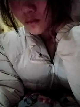 Snapshot of lytamye chatting on February 24, 2025, 11:43 am lytamye online show from February 24, 2025, 11:43 am