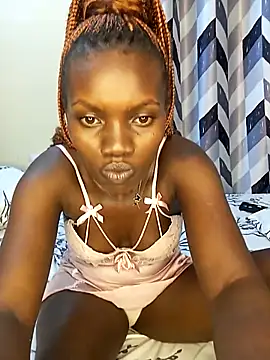 Slimthick900 online show from February 22, 2025, 2:28 am