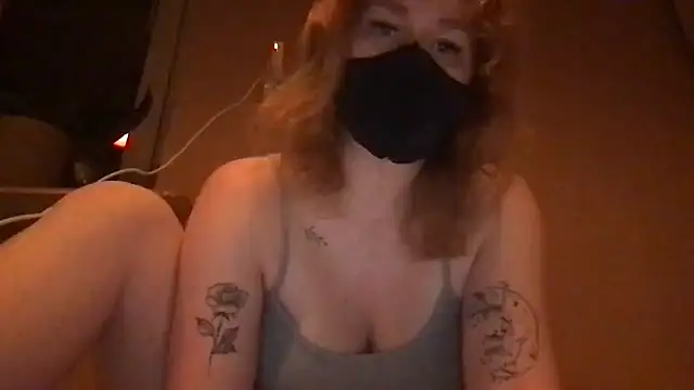 Snapshot of DirtyAlexIs chatting on January 8, 2025, 9:44 pm DirtyAlexIs online show from January 8, 2025, 9:44 pm
