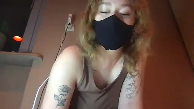 Snapshot of DirtyAlexIs chatting on January 11, 2025, 10:51 pm DirtyAlexIs online show from January 11, 2025, 10:51 pm