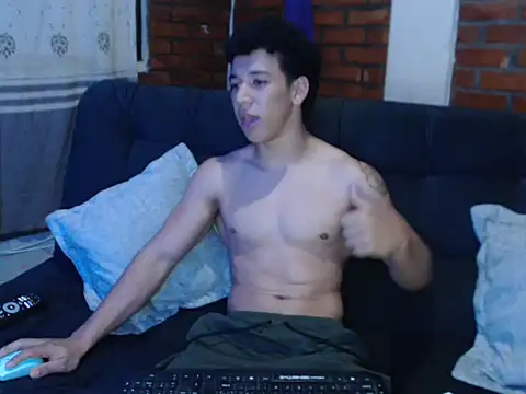 ethan noir online show from December 30, 2024, 4:31 am