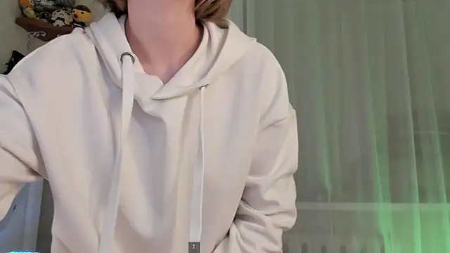 Natural pussy online show from February 9, 2025, 5:43 pm