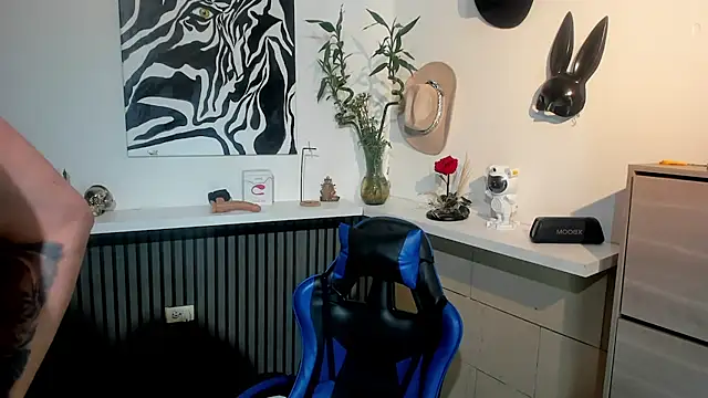 Daemon21 online show from February 5, 2026, 12:15 am