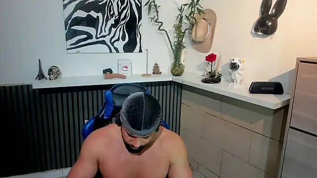 Daemon21 online show from February 5, 2026, 9:30 pm