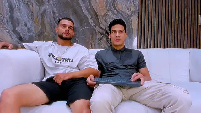 hot day online show from October 17, 2025, 8:44 pm