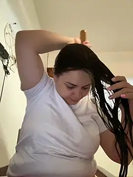 Snapshot of Im_Amelia chatting on October 22, 2025, 9:03 pm Im Amelia online show from October 22, 2025, 9:03 pm