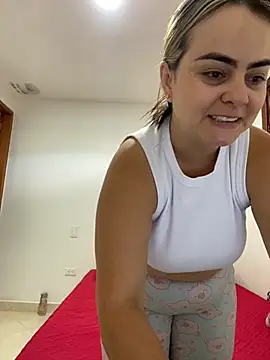 Snapshot of Im_Amelia chatting on November 25, 2025, 12:38 pm Im Amelia online show from November 25, 2025, 12:38 pm