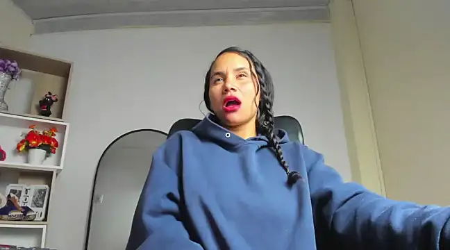 Snapshot of Saylor_Lee22 chatting on February 7, 2025, 8:11 am Saylor Lee22 online show from February 7, 2025, 8:11 am