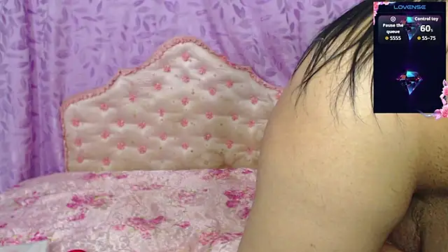 Snapshot of hellendollxxx chatting on December 20, 2025, 7:15 am hellendollxxx online show from December 20, 2025, 7:15 am