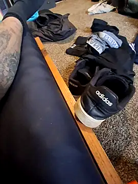 degiggxxx online show from November 9, 2025, 8:29 pm