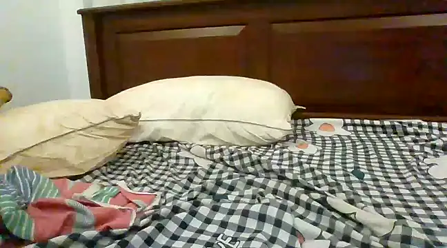 sheron w6 online show from December 27, 2024, 10:16 pm