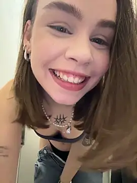 Street young online show from April 11, 2026, 2:43 pm