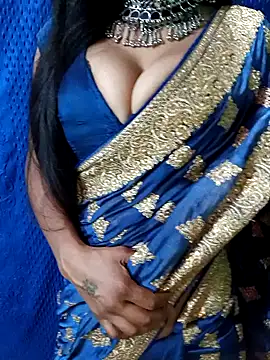 Snapshot of Savita_hotmom chatting on March 10, 2026, 5:40 pm Savita hotmom online show from March 10, 2026, 5:40 pm