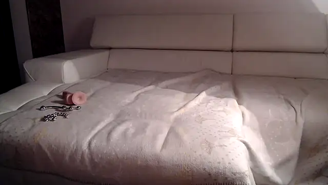 Snapshot of sexyLolia11 chatting on October 17, 2025, 12:36 am sexyLolia11 online show from October 17, 2025, 12:36 am