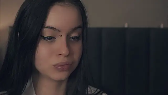 vivid girls vg online show from February 14, 2025, 10:38 am